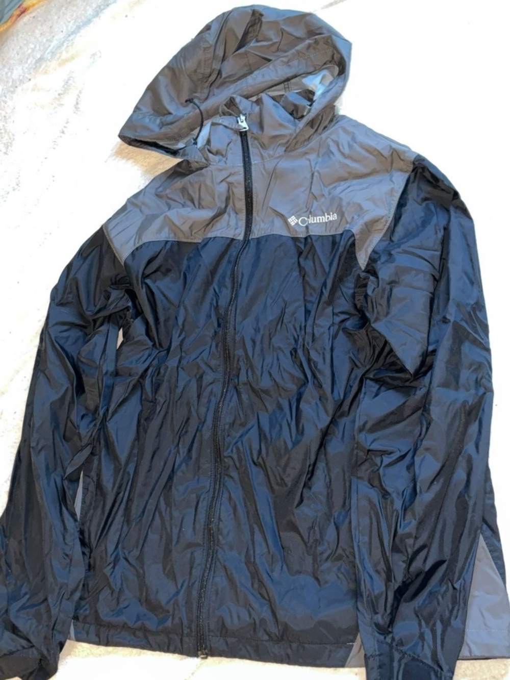 Columbia Hooded Two-Tone Windbreaker - Black & Gray